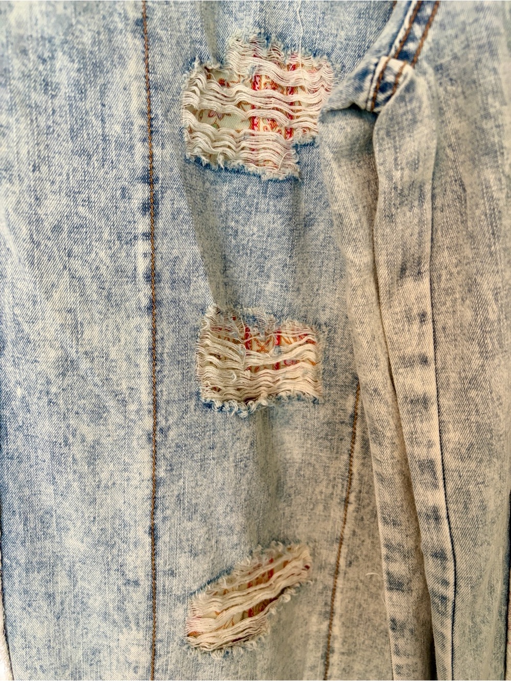NWT POL Light Wash Patchwork Wide-Leg Jeans - Picture 4 of 10